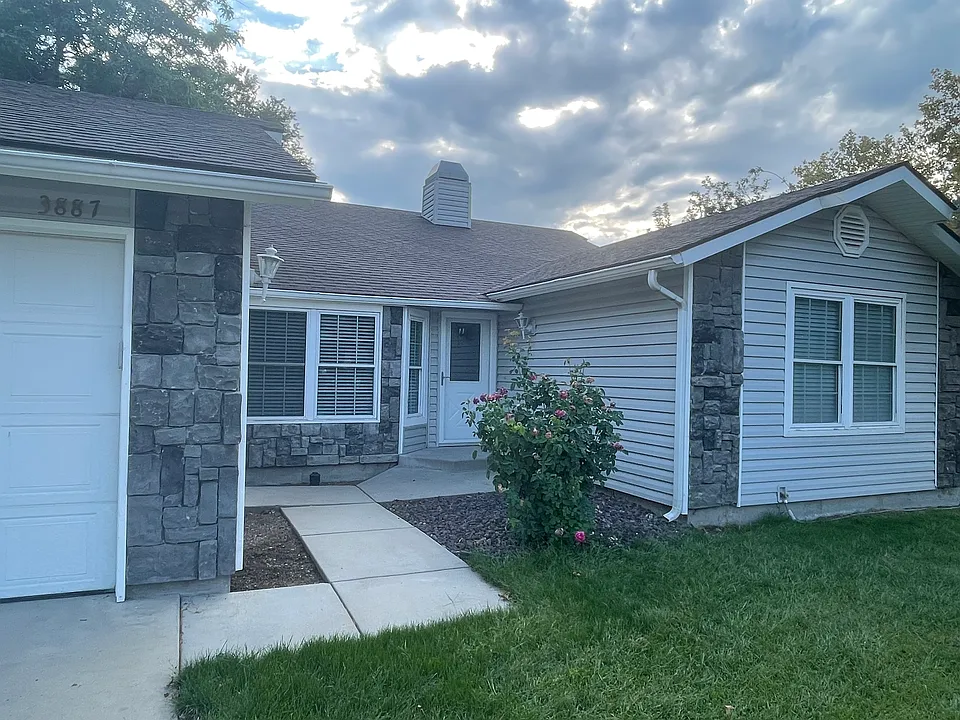 3887 W Sugar Creek Dr