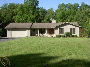 7882 Dault Dr, Howell, MI