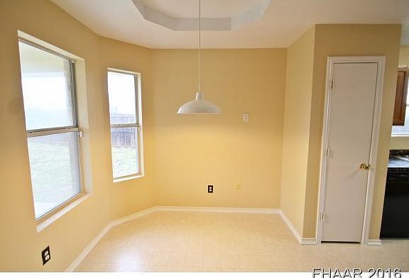 5th image of 3610 Lakecrest Dr