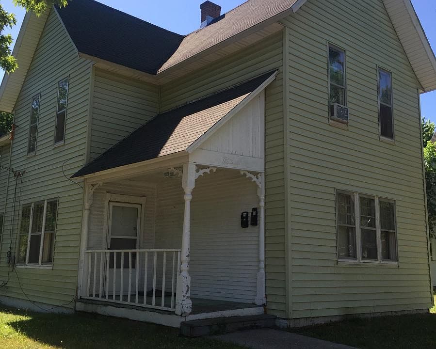 1st image of 962 Fremont Avenue Nw # Second Floor