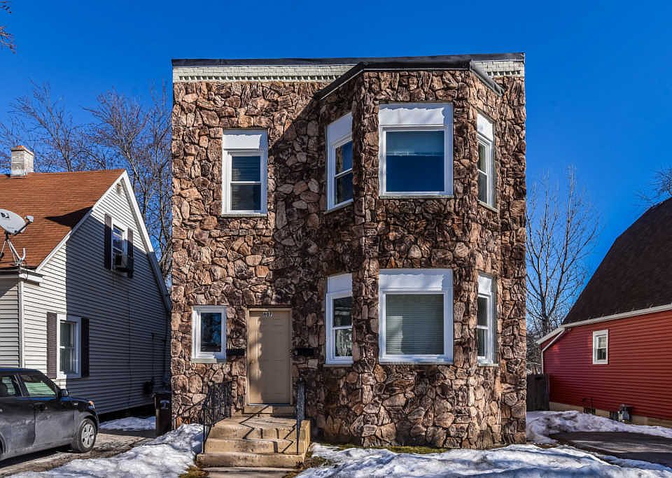 1st image of 607 Whitney Ave #2