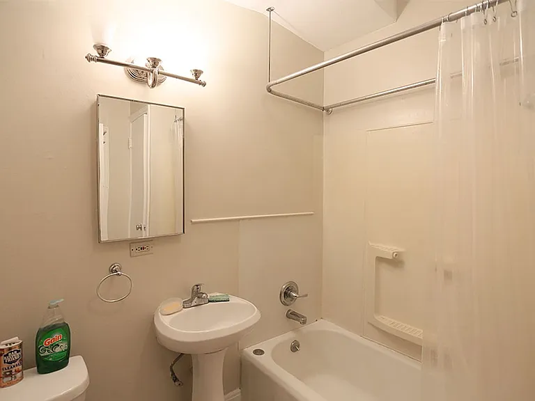 2275 Francisco Street — Photo 9