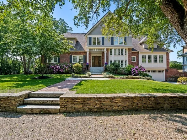 8 Aston Rd, Brookline, MA 02467