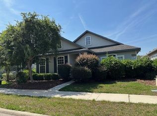 8653 SW 76th Pl, Gainesville, FL 32608