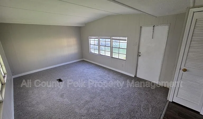 2735 W 10th St #HP-1 — Photo 2