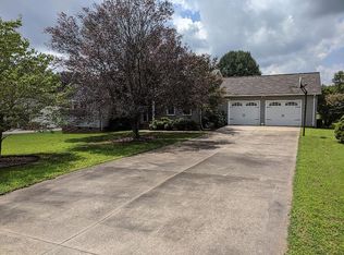 2410 Hill Top Dr, Salisbury, NC 28147