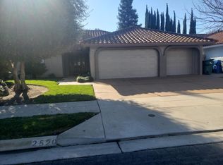 2520 Beechwood Way, Madera, CA