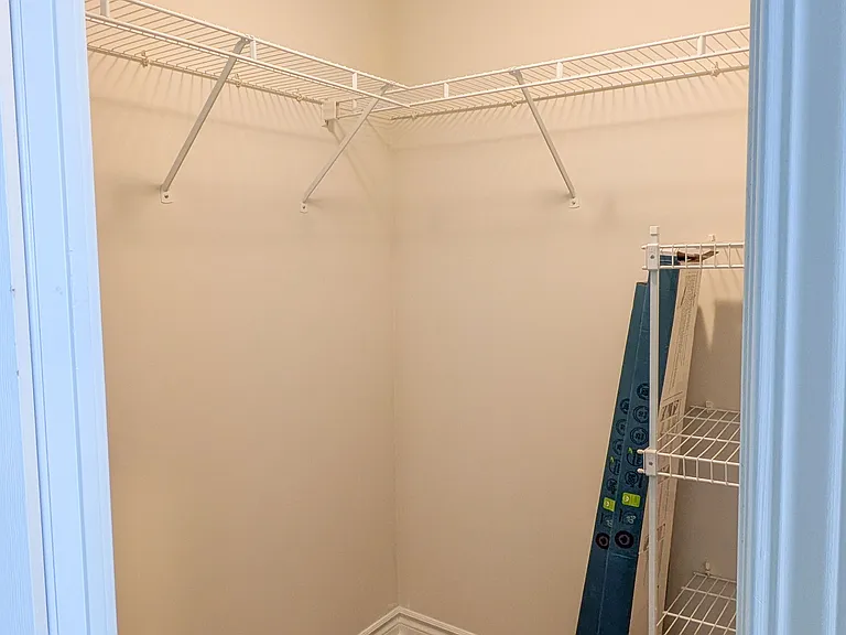 70 High Park Ave #1007 — Photo 25