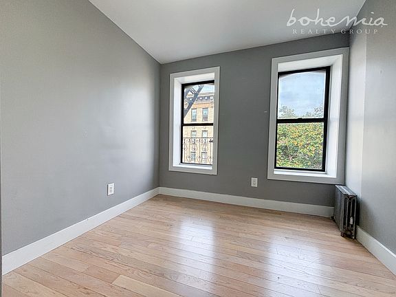 5th image of 304 W 151st St APT 20