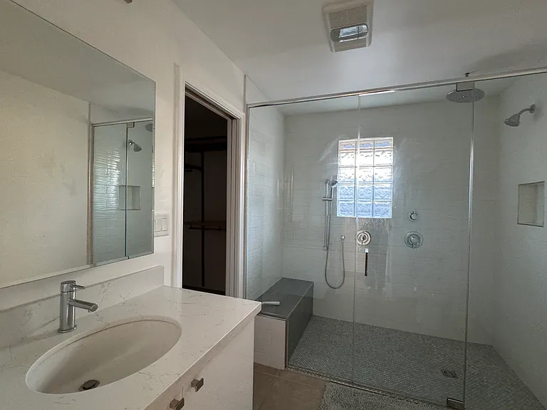 644 E La Jolla Dr — Photo 16