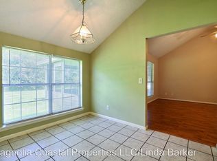 575 Osprey Dr, Richmond Hill, GA 31324