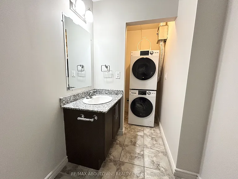 7 Rittenhouse Rd #404 — Photo 13
