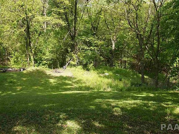 2nd image of 602 S Byron Ct