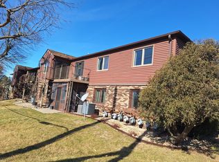 601 N Main St APT 3S, Normal, IL 61761