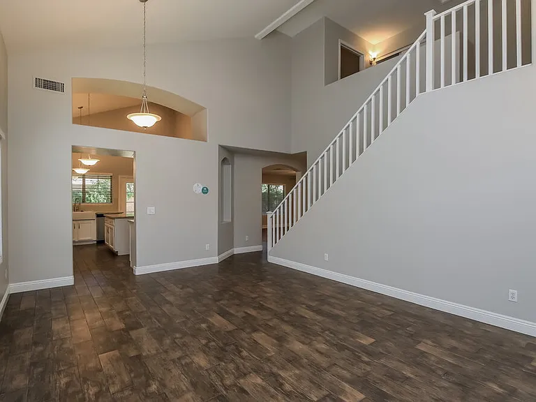 3748 E Linda Ct — Photo 5