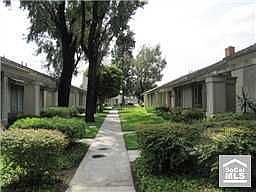 1st image of 928 S Gumwood Ln