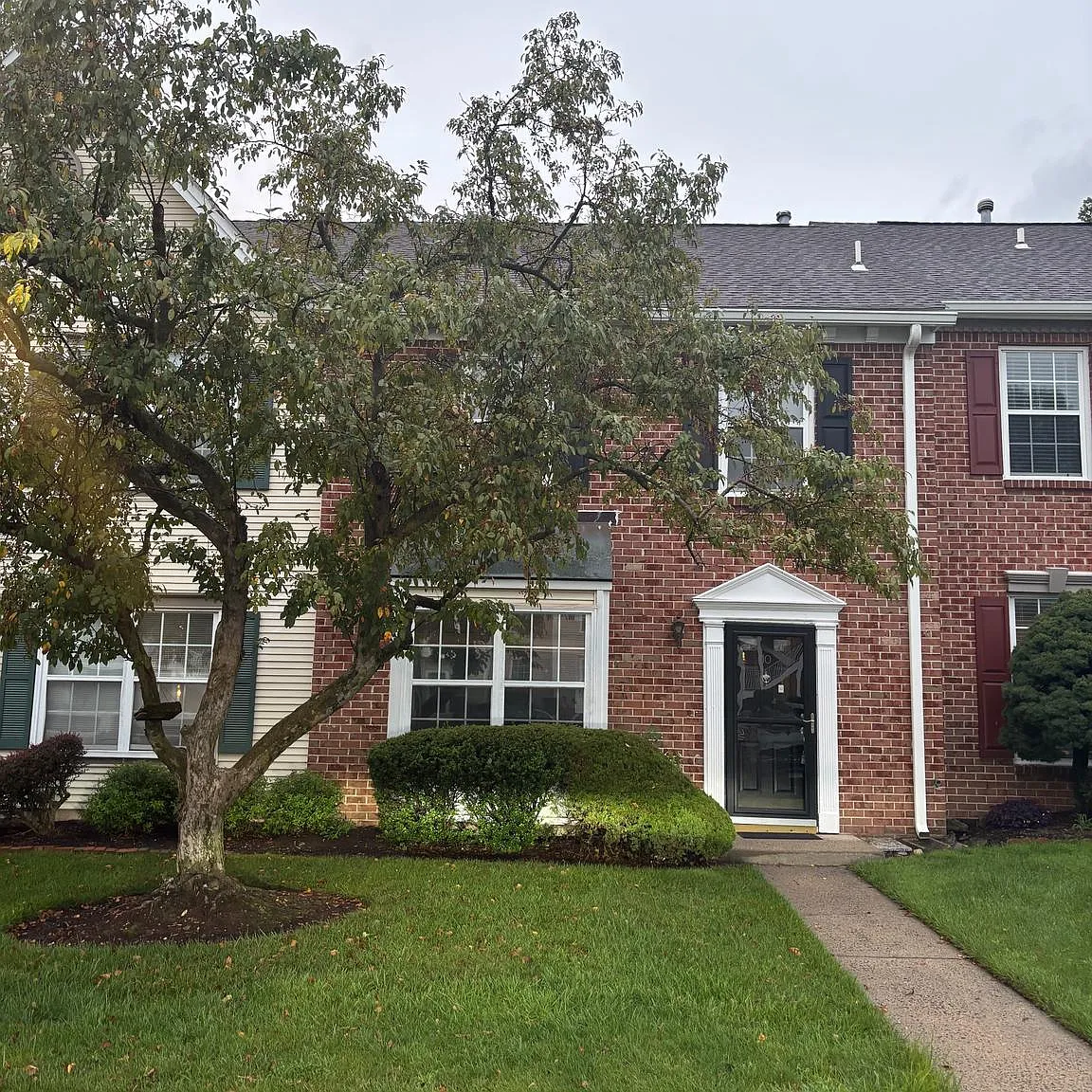 2 bed, 2.5 bath, 1466 sqft, $2,900 — Photo 1