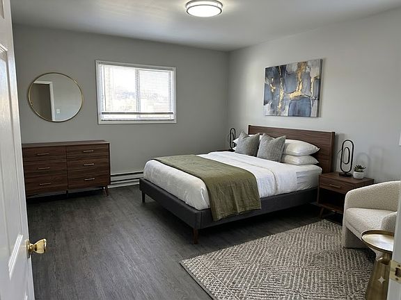 4th image of 5911 W 25th St APT 8