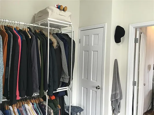 Rented by R New York | media 7