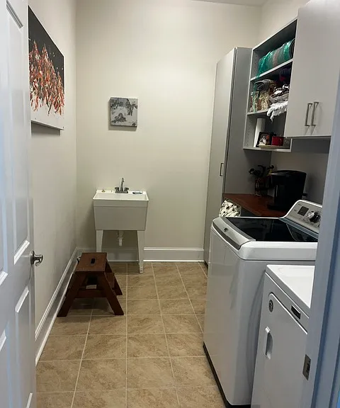 856 Johnson Ave — Photo 11