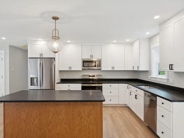 127 Bond Brook Road, Augusta, ME 04330