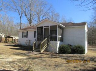 652 Stumphole Rd, Elloree, SC 29047