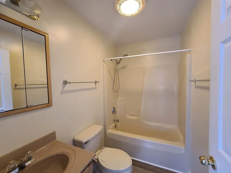 1 Pineview Pl — Photo 5