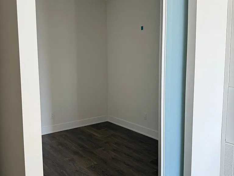 188 Fairview Mall Dr #706 — Photo 18
