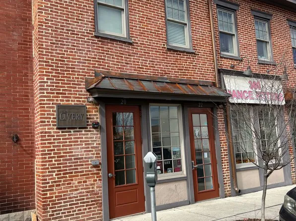 20-22 N Pitt St, 20-22 N Pitt St #5, Carlisle, PA 17013