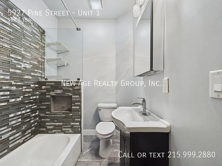 5927 Pine St #1 — Photo 12