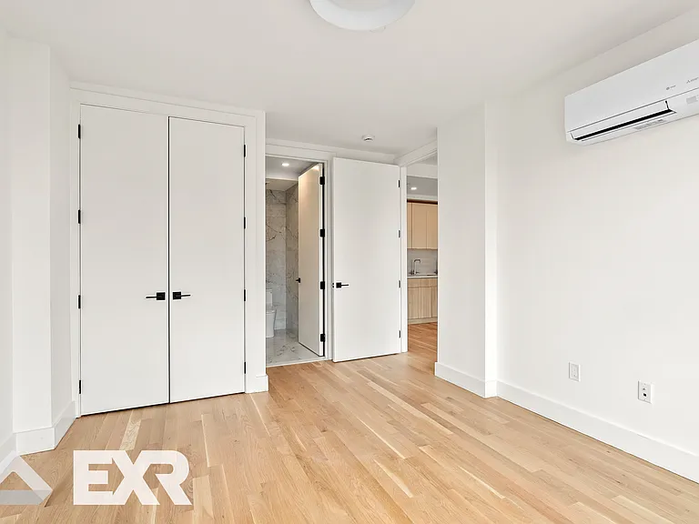 1946 Ocean Ave #5C — Photo 7