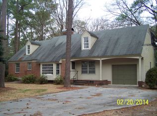 1208 Charles Dr, Laurinburg, NC 28352