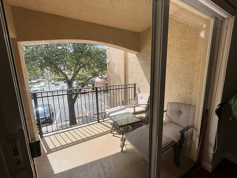 151 SW 117th Ave #207 — Photo 42