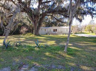 153 Power Line Rd E, East Palatka, FL 32131
