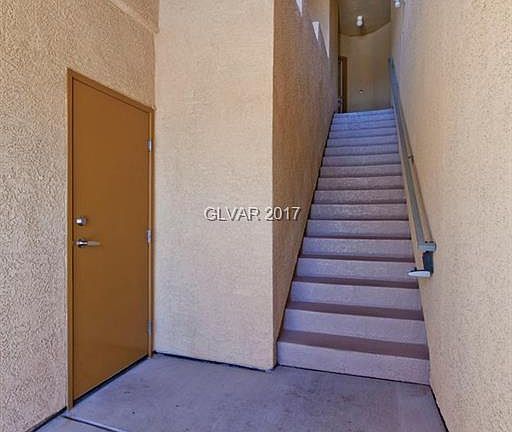 3rd image of 820 Canterra St Unit 2056