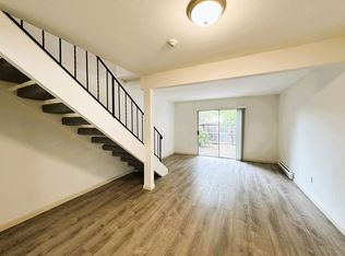 924 Civic Center Dr #2, Rohnert Park, CA 94928