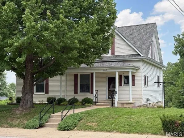 305 E Main St, Washington, MO 63090