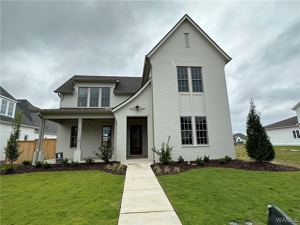 1st image of 586 Lansdowne Ln