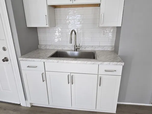 5 Lyman St APT 3W, New Britain, CT 06053