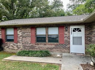 1127 Tramel Rd, Sevierville, TN 37862
