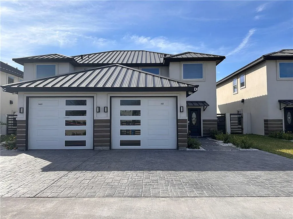 3 bed, 2.5 bath, 1700 sqft, $1,750 — Photo 1
