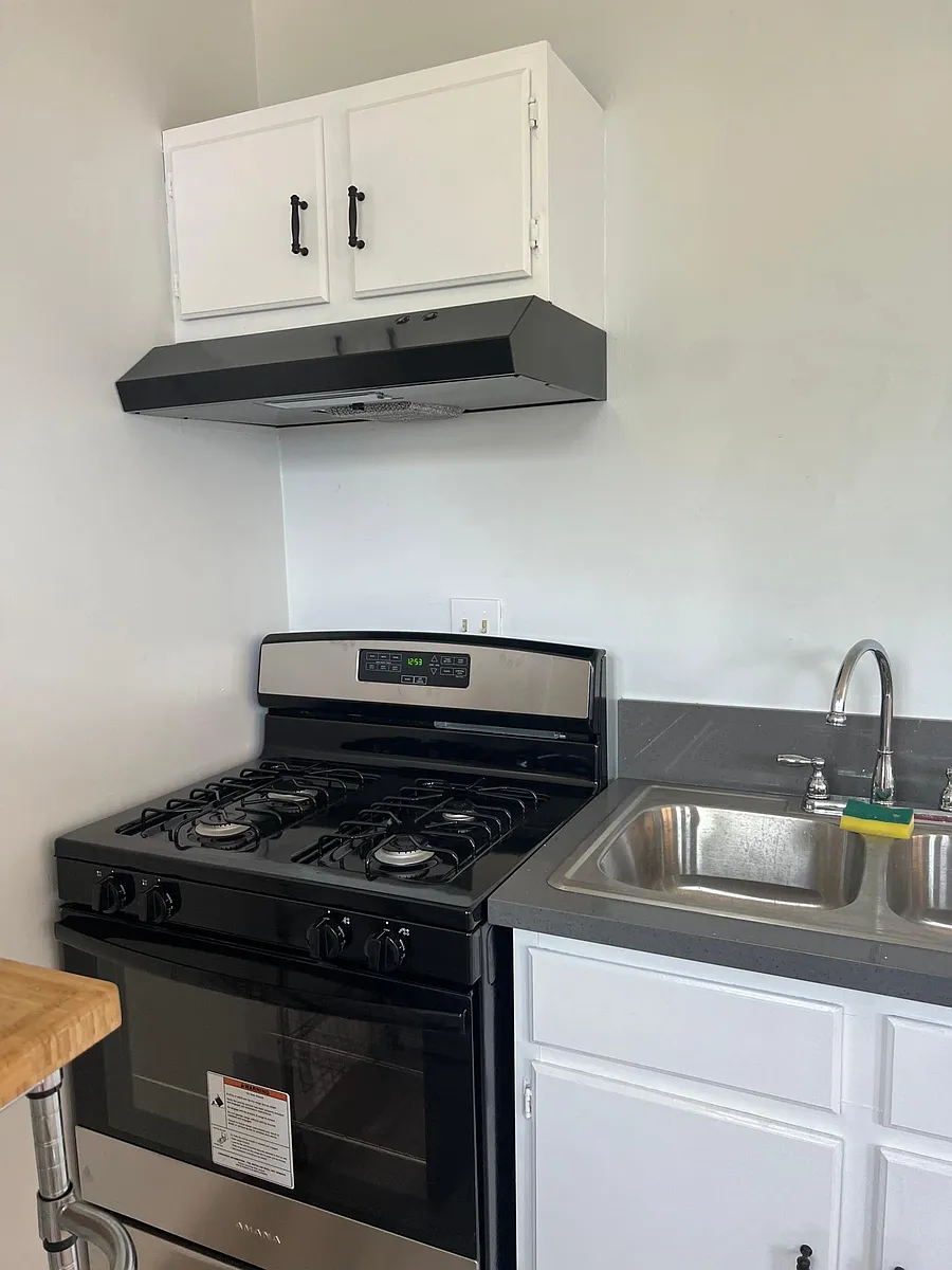 2327 Griffith Park Blvd, Los Angeles, CA 90039 HotPads