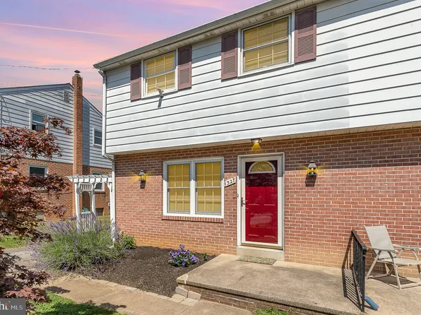 1327 Wabank Rd, Lancaster, PA 17603