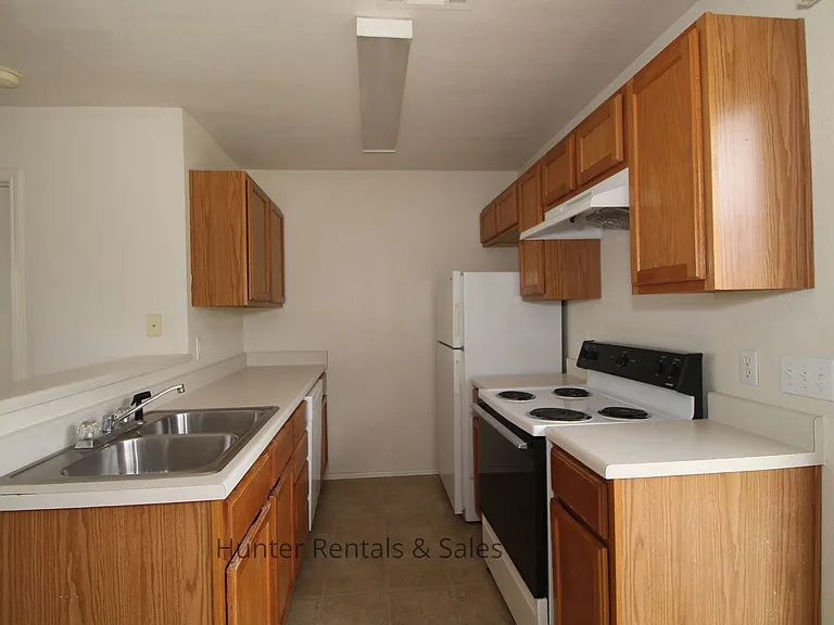 1710D Spring Rose Cir — Photo 13