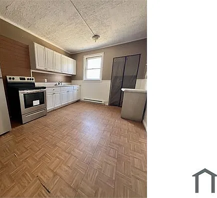 4584 G St — Photo 6