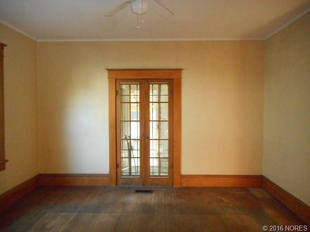 2nd image of 621 Market St