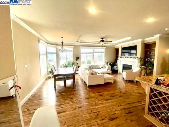 1225 Vienna Dr SPC 1, Sunnyvale, CA 94089