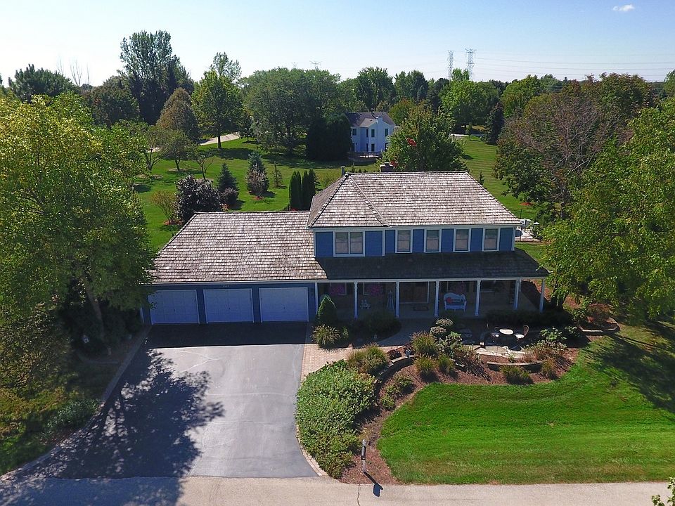 1st image of 5569 Brookbank Ln
