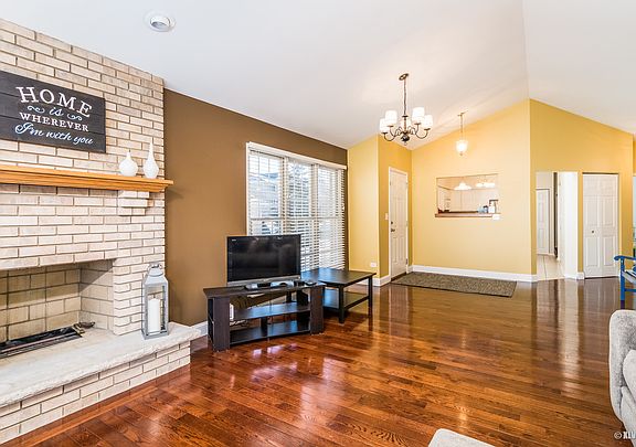3rd image of 7794 Bristol Park Dr