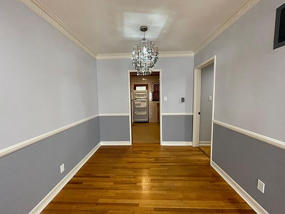 3rd image of 1435 N Poinsettia Pl APT B